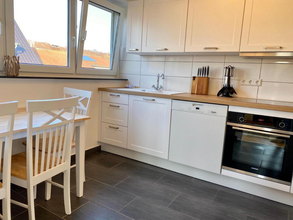 Ferien-Apartment Eisvogel Im Naturschutzgebiet Mit Privatstrand Friedrichshafen Bagian luar foto